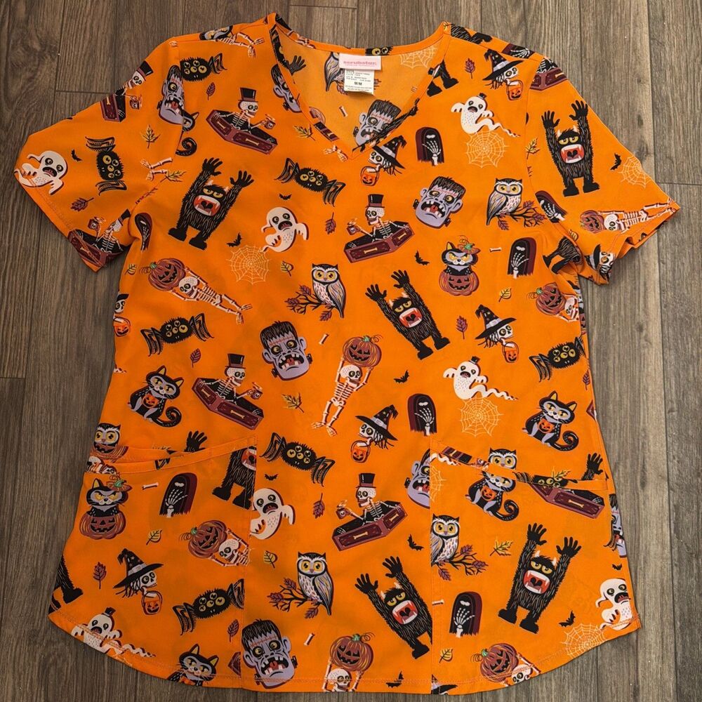 🎃 SPOOKY Scrubstar Fright Halloween Scrub Top Women M Orange Monster Ghost